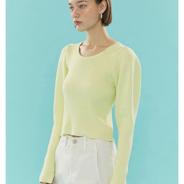 ahwe 아위 볼륨슬리브 니트