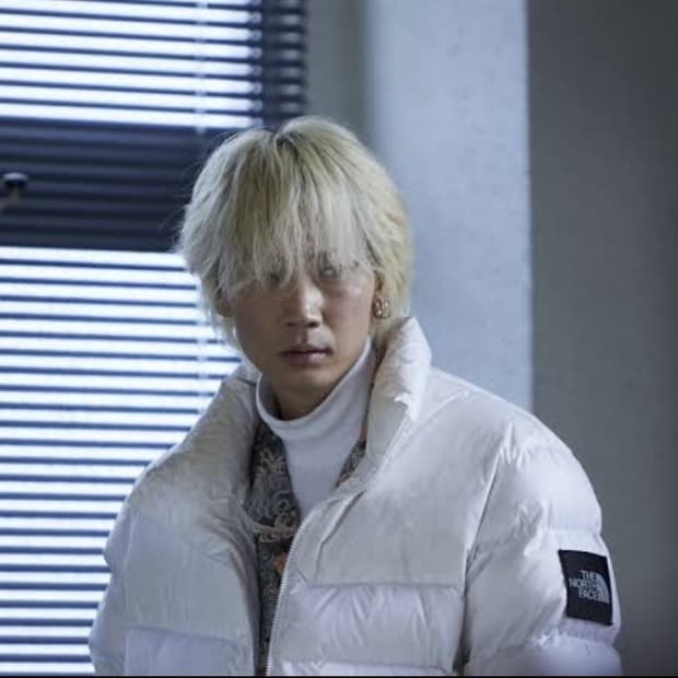 해외판 노스페이스 1992 눕시 화이트, 칸예 눕시 사이즈m