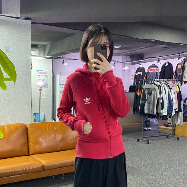 아디다스 빅파이어버드 튤립 레드 트랙탑 져지 B4692