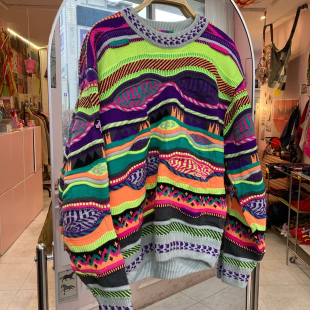 데상트 DESCENTE 빈티지 패턴 무지개 니트