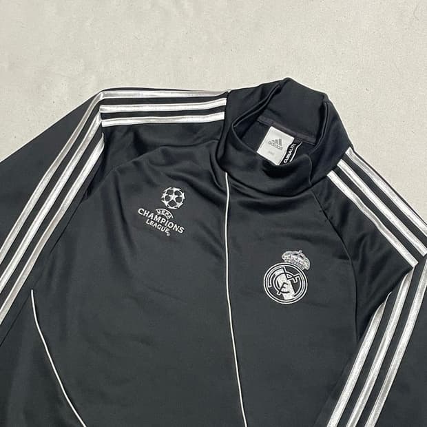 90 아디다스 레알마드리드 챔피언스리그 드릴탑