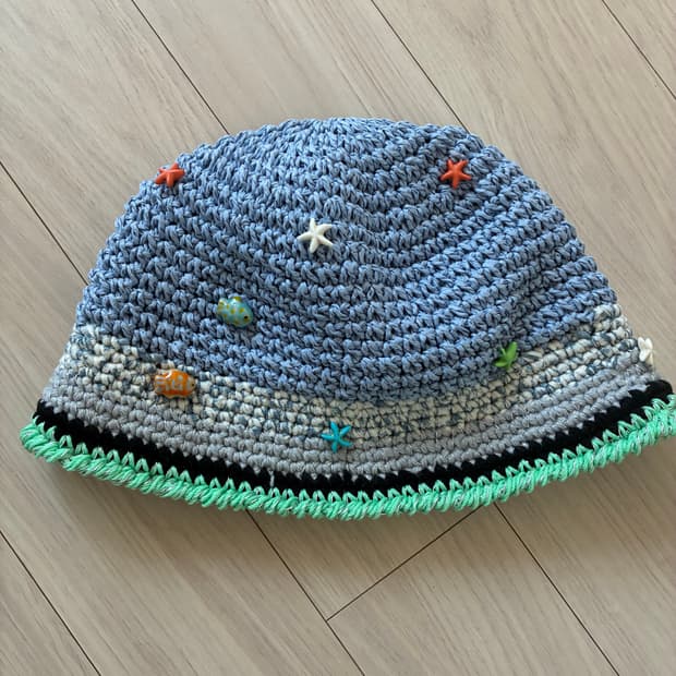 미수아바흐브 봄~가을용 모자 민트컨디션