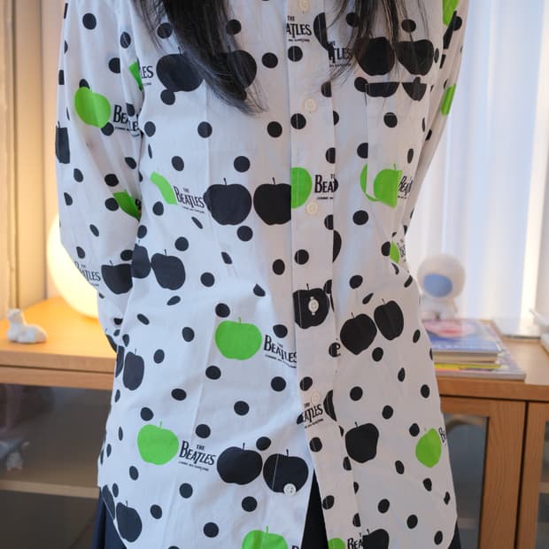 The Beatles Apple dot shirt