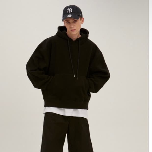 새제품 MOO 엠오오 피치스킨 벌룬오버 기모 후드