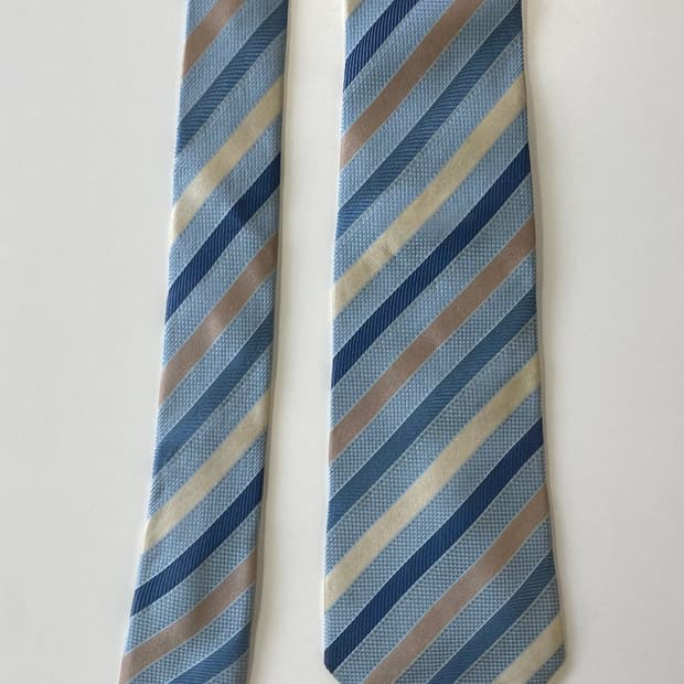 조르지오아르마니 넥타이