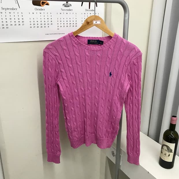 폴로 핑크 케이블 니트