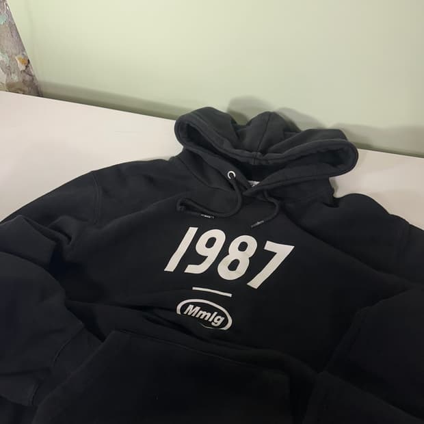 M 100 MMLG 오버핏 빅로고 블랙 스웻후드티