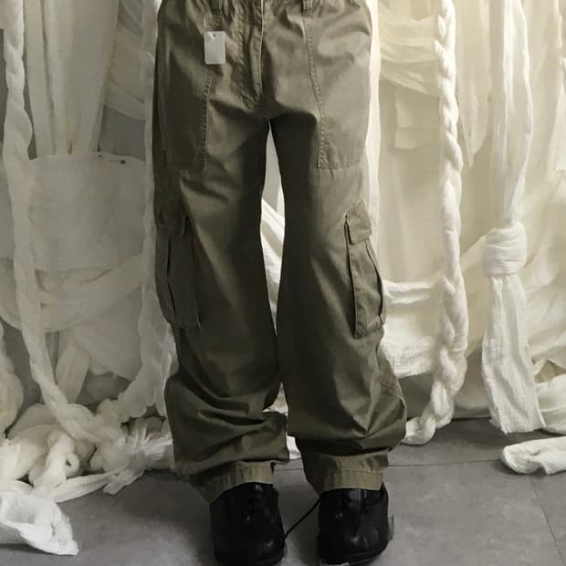Khaki beige cago pants