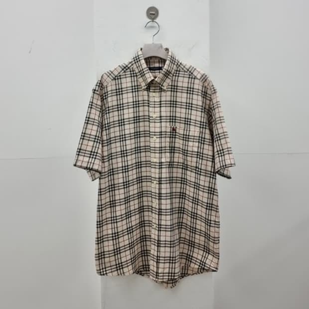 BURBERRY 버버리