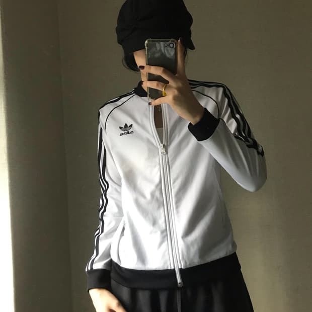 아디다스 흰검 져지
