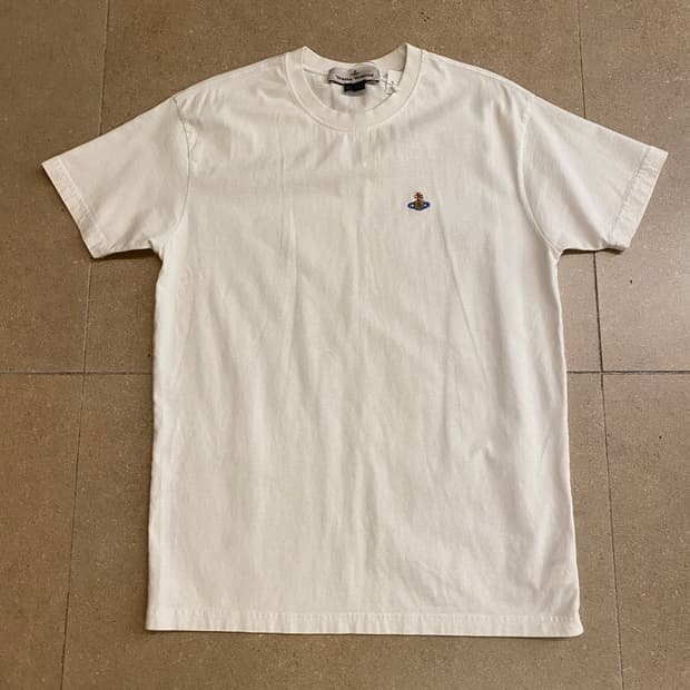 비비안웨스트우드 티셔츠