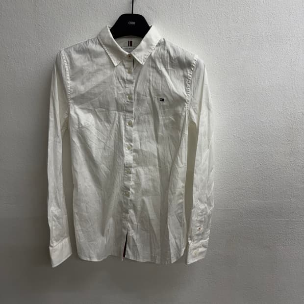 타미힐피거 화이트 셔츠 (34)