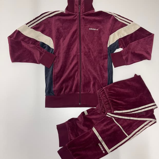 아디다스 벨벳 트레이닝 세트 버건디 100