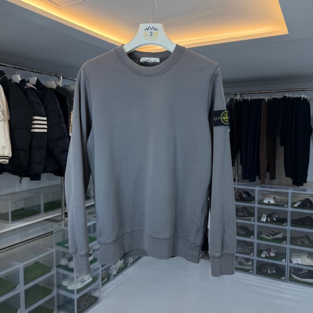 [리오브전포점] 스톤아일랜드 맨투맨 