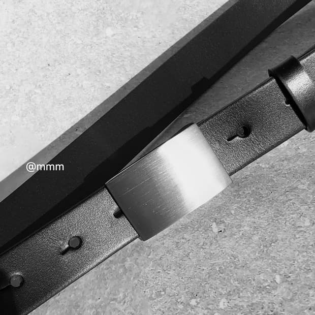 [Unisex] 스퀘어 실드 버클 가죽 벨트