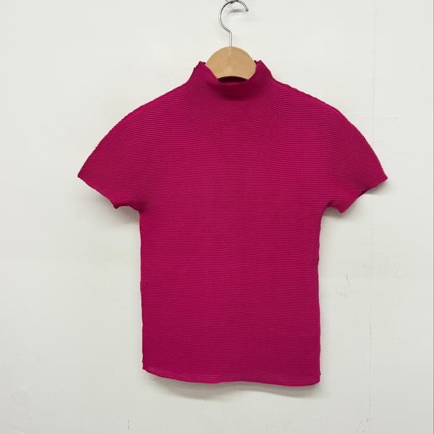 미 이세이미야케 플리츠 탑