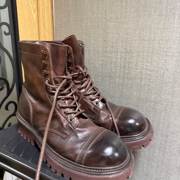 야세 에어 코만도솔 홀스하이드 부츠 270