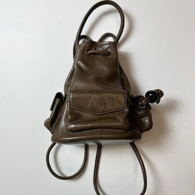 아카이브 앱크 캥거루 미니 백팩 Q1343