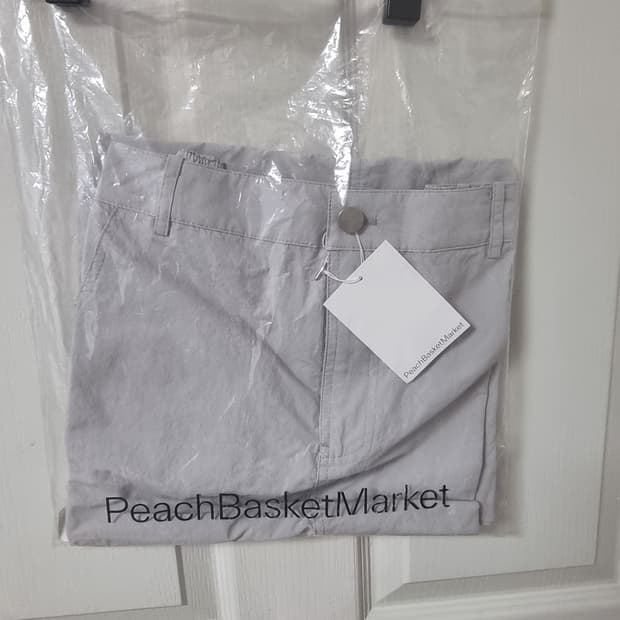 Peachbasketmarket 그레이 스커트