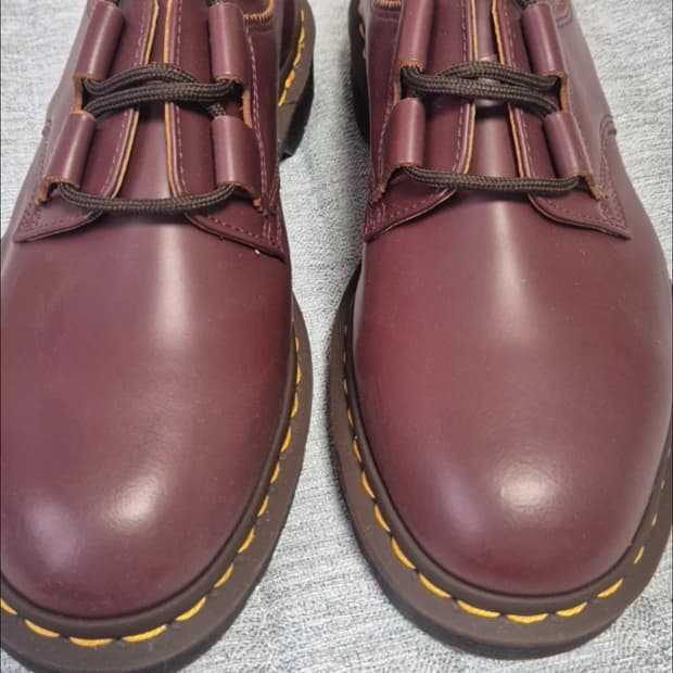 닥터마틴 길리 체리레드 270 새상품