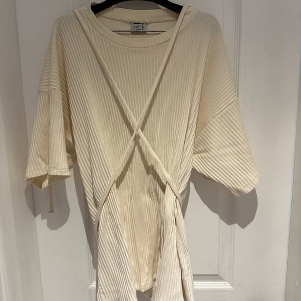 베이스레인지 반팔 S