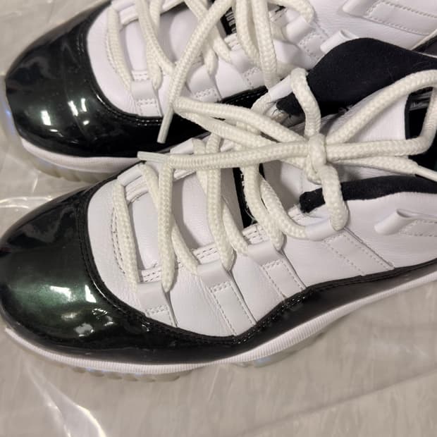 조던 이스턴로우 11 