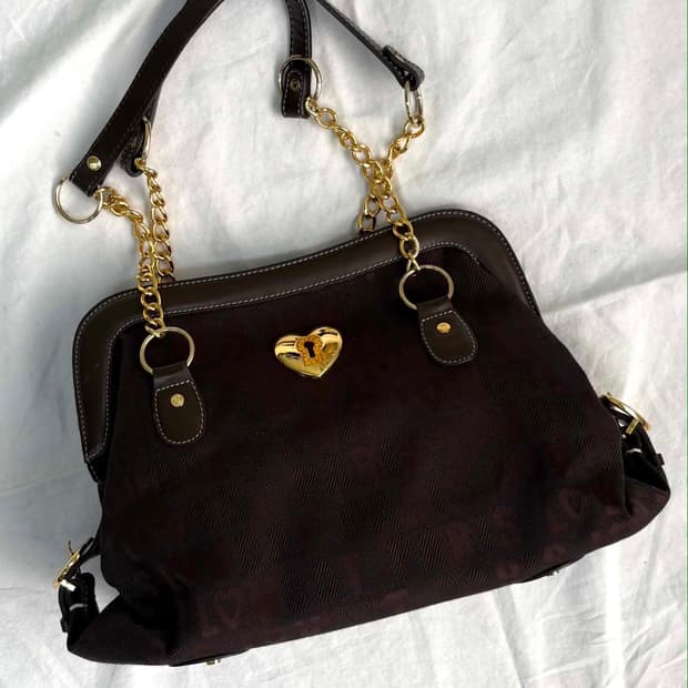 Lovcat Heart Lock Brown Chain Shoulder T