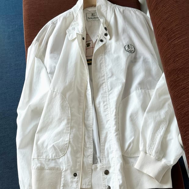 High count fabric volume blouson