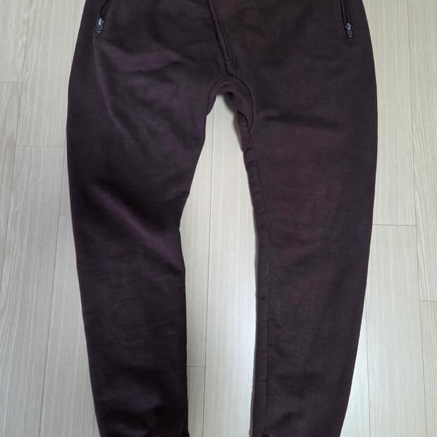 이지 시즌1 버건디 조거팬츠