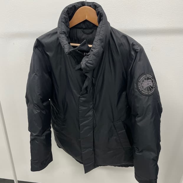 95) 캐나다구스 신형 블랙라벨 패딩