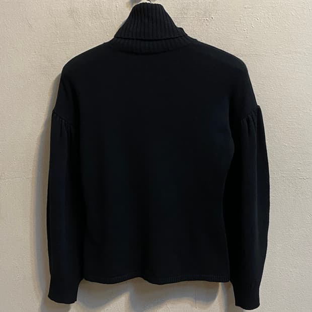 막스마라 블랙 터틀넥 니트 스웨터
