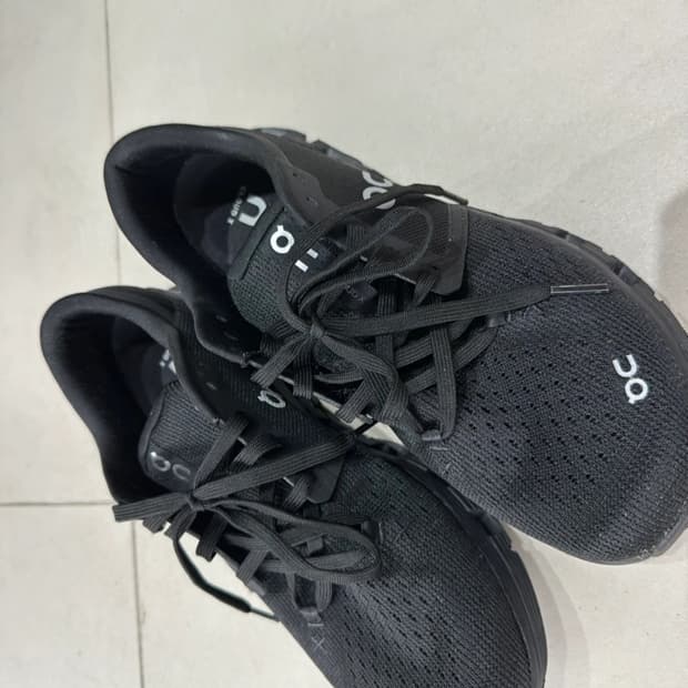 on 런닝 클라우드x4 275