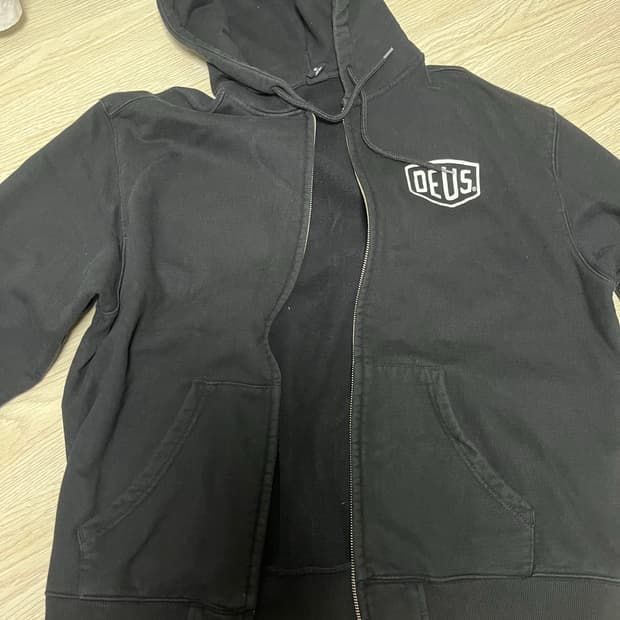 deus ex machina 후드집업 블랙