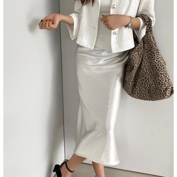 오르 orr 새틴 스커트