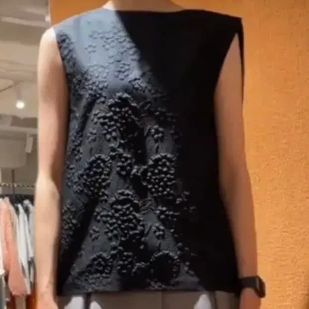 새상품) 에핑글러 자카드 베스트 블랙