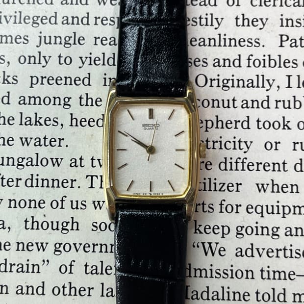 1980s SEIKO TANK 레이디스 쿼츠
