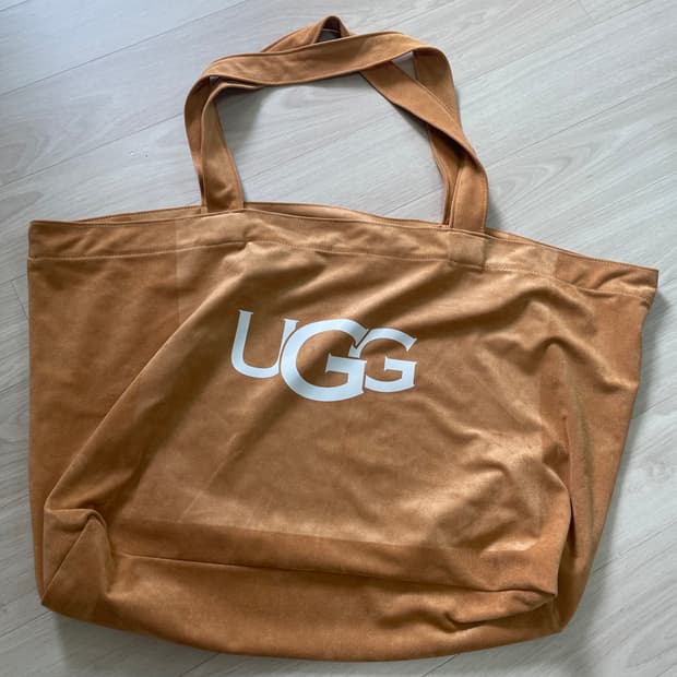 UGG 어그 스웨이드 토트백 브라운