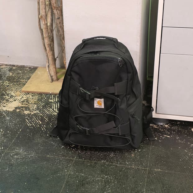 칼하트 블랙 백팩 