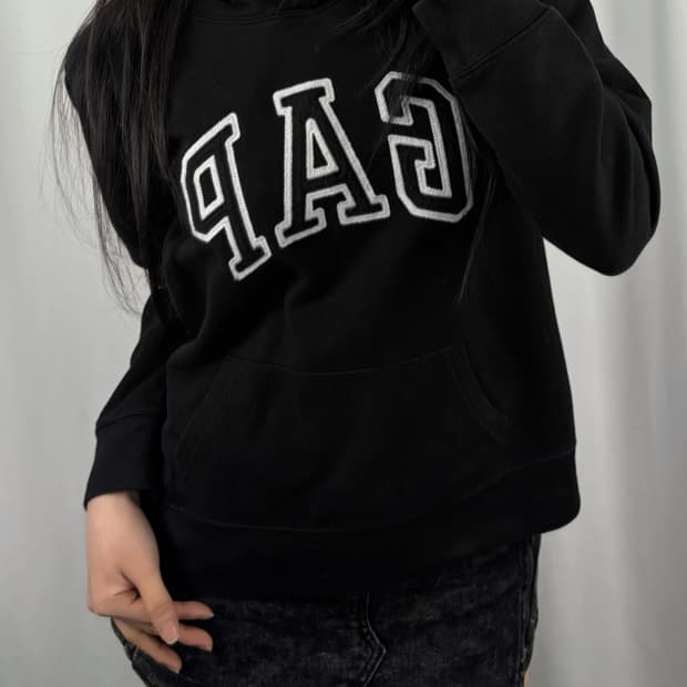 갭 빅로고 블랙 후드티
