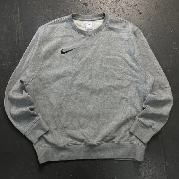 100 나이키 오버핏 맨투맨 