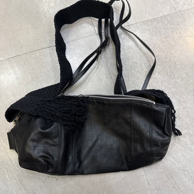 BLACK eco leather tassle cross bag