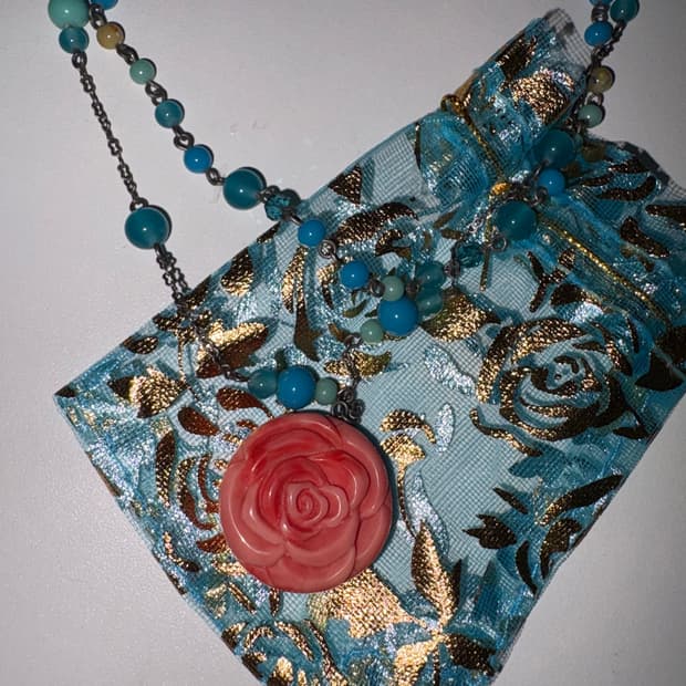 안나수이 하늘로즈 페어리 히메갸루 목걸이