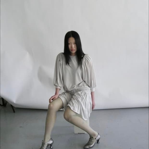 에옹쓰 아르누보 세이지그린 구해요