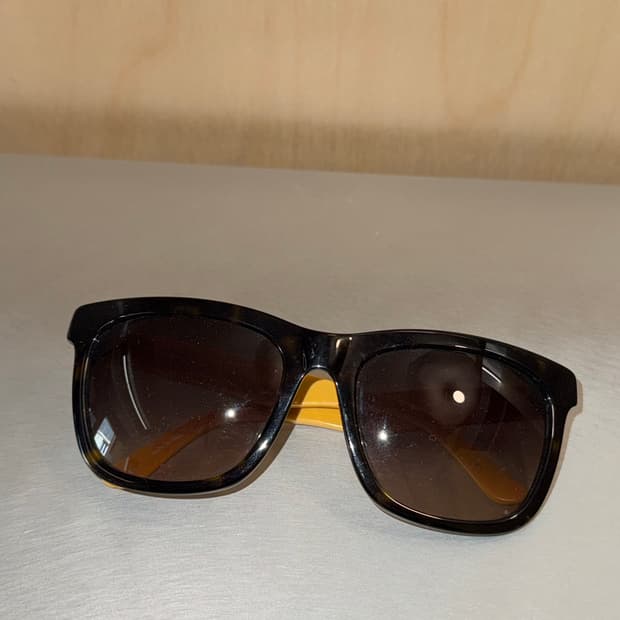 LACOSTE 스퀘어 선글라스