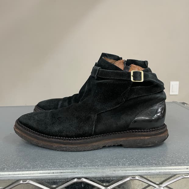 루이비통 스웨이드 버클 부츠 7.5