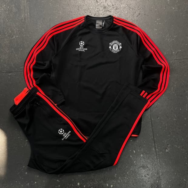 100 아디다스 맨유 트랙탑 세트 셋업