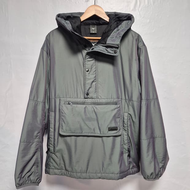 미즈노 그레이 오로라컬러 아노락 써모어 패딩 XL사이즈(상태A급)