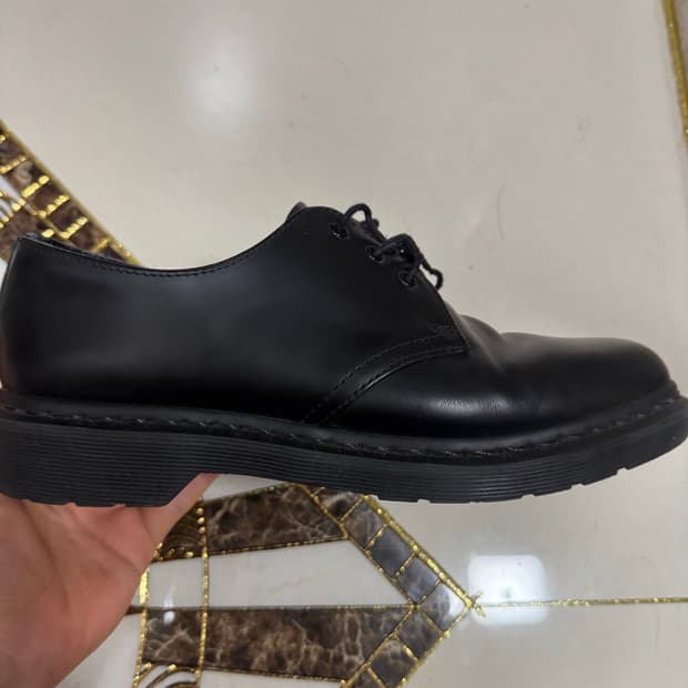 닥터마틴 1461 270