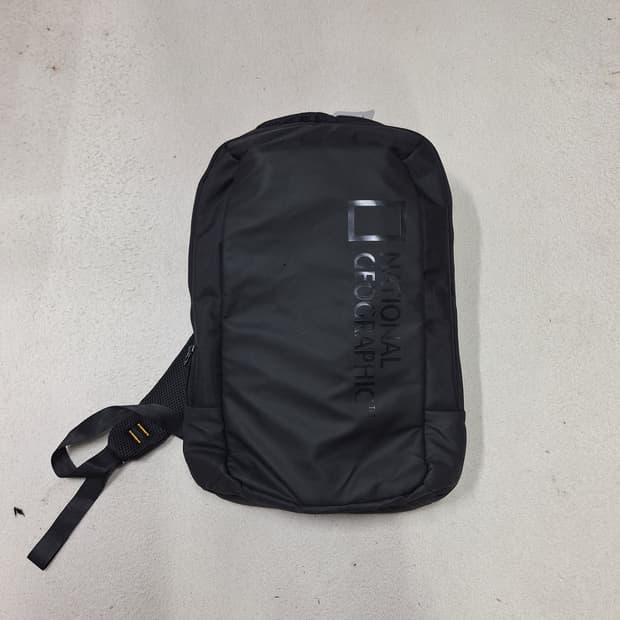 내셔날지오그래픽  백백(새상품)방수카바있음