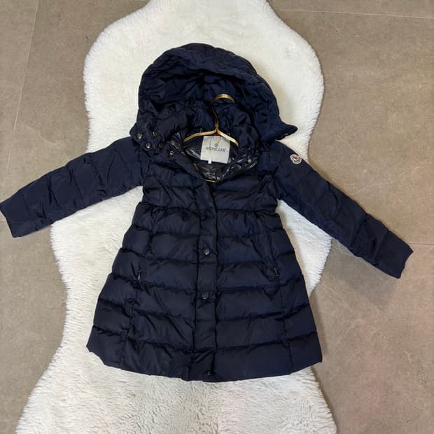 정품 몽클레어 여아 3~5.세.